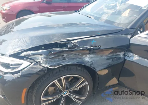 2022 BMW 330I xDrive z USA, uszkodzony, nr VIN 3MW5R7J01N8C49856